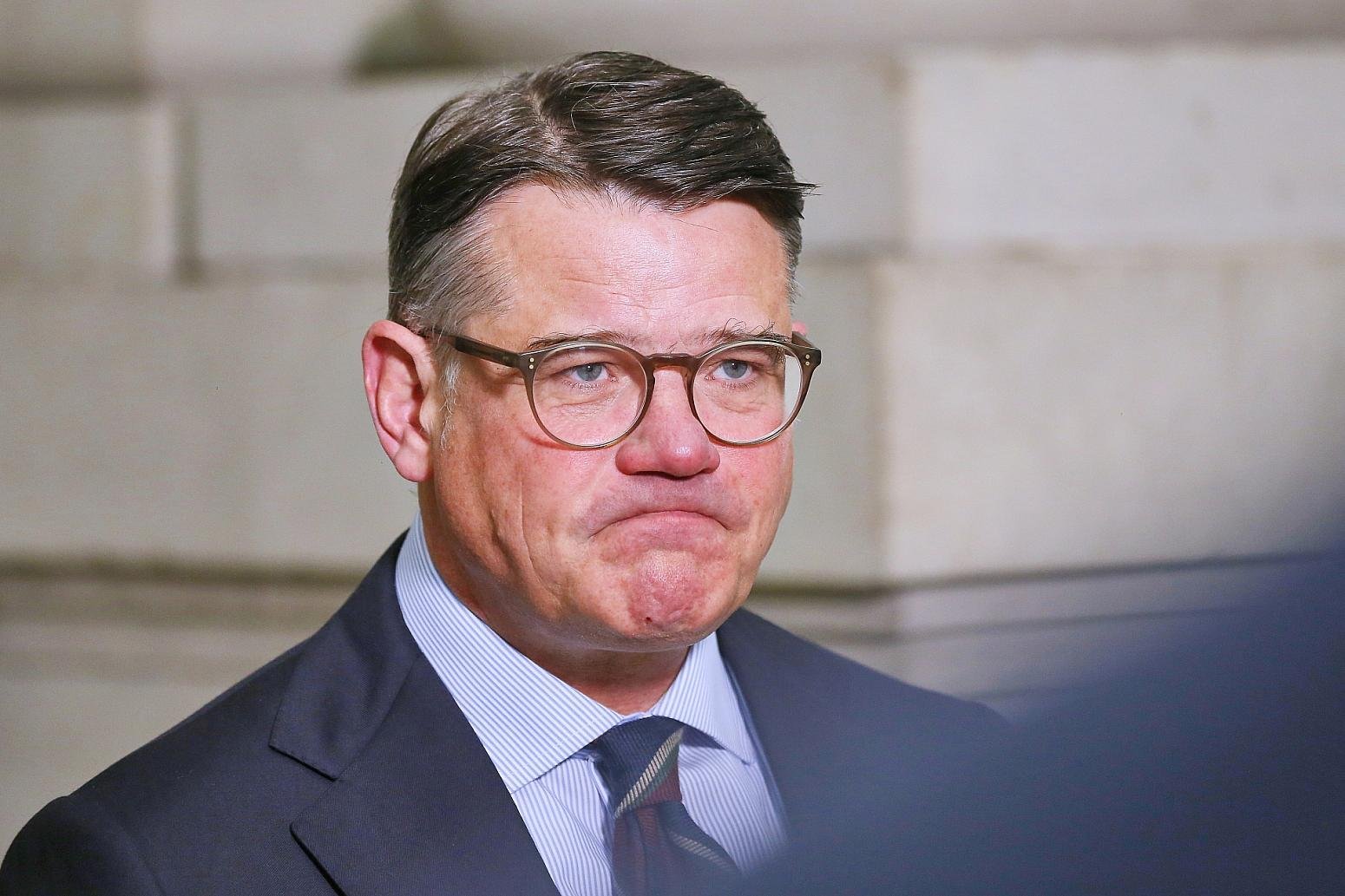 Rhein lehnt Steuererhöhungen der Bundesregierung ab