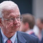 Roland Koch warnt CDU vor Minderheitsregierung