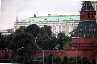 Russlands Rüstungsausgaben steigen trotz Sparzielen stark