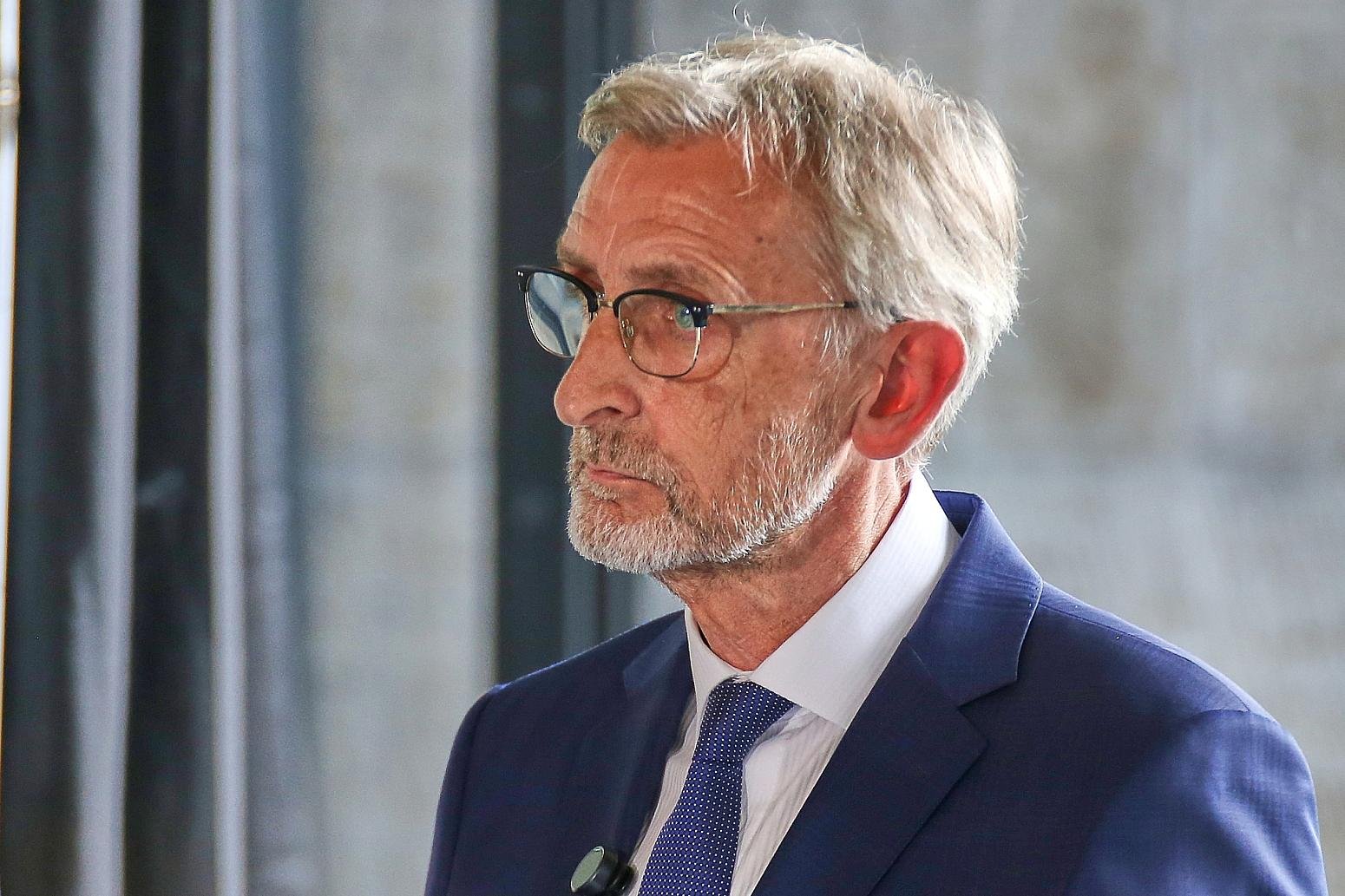 Schuster nennt Anschlagsversuch in Leipzig “Staatsterrorismus”
