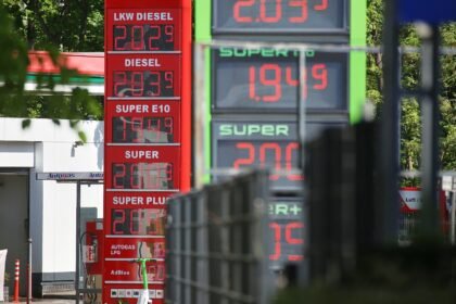 Spritpreise: Reiche erwägt Direktzahlungen für Geringverdiener