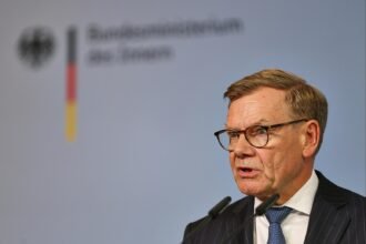 Wadephul: Festsetzung von Schattenflotten-Tankern ist Option