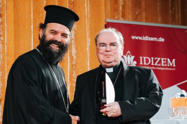 Augsburger Bischof Bertram Meier erhält IDIZEM-Dialogpreis 2026