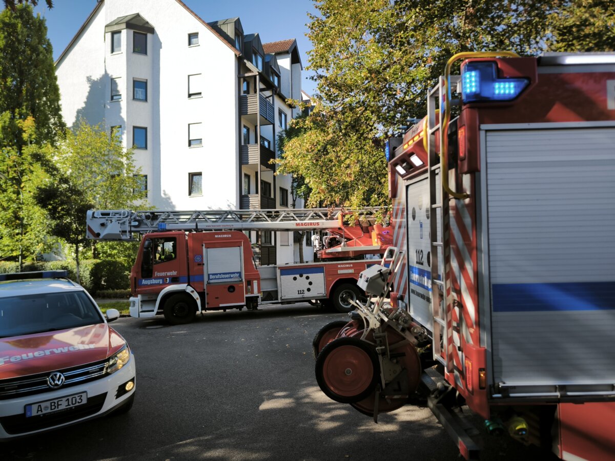 Augsburg: Angebrannte Speisen sorgen für Rauchaustritt