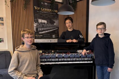 Friedberger Schüler mit KI-Klavier im Finale des Bundeswettbewerbs Künstliche Intelligenz