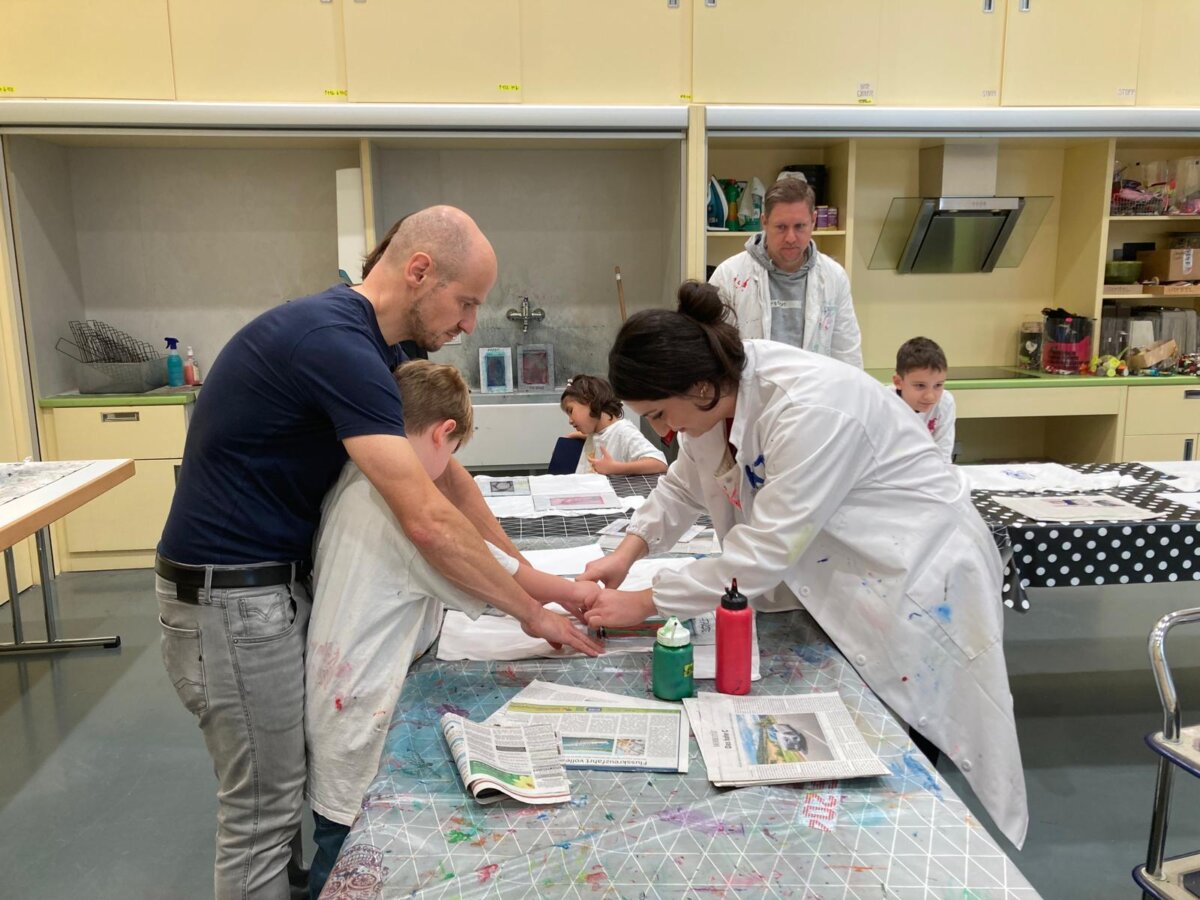 Inklusives Wochenende: Kinder entdecken Augsburg mit allen Sinnen