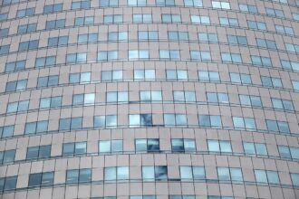 Bericht: Großunternehmen umgehen Mitbestimmung zunehmend