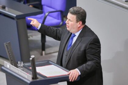 Heil kritisiert eigene Reden als "zu bürokratisch"