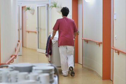 Studie: Jeder zweite Pflegebedürftige bekommt Medikamente falsch