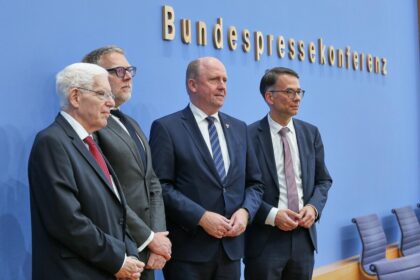 Gutachten: Leugnung des Existenzrechts Israels straffähig