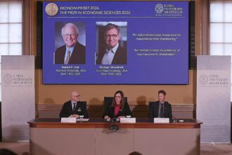 Wirtschaftsnobelpreis geht an US-Ökonomen Hall und Woodford
