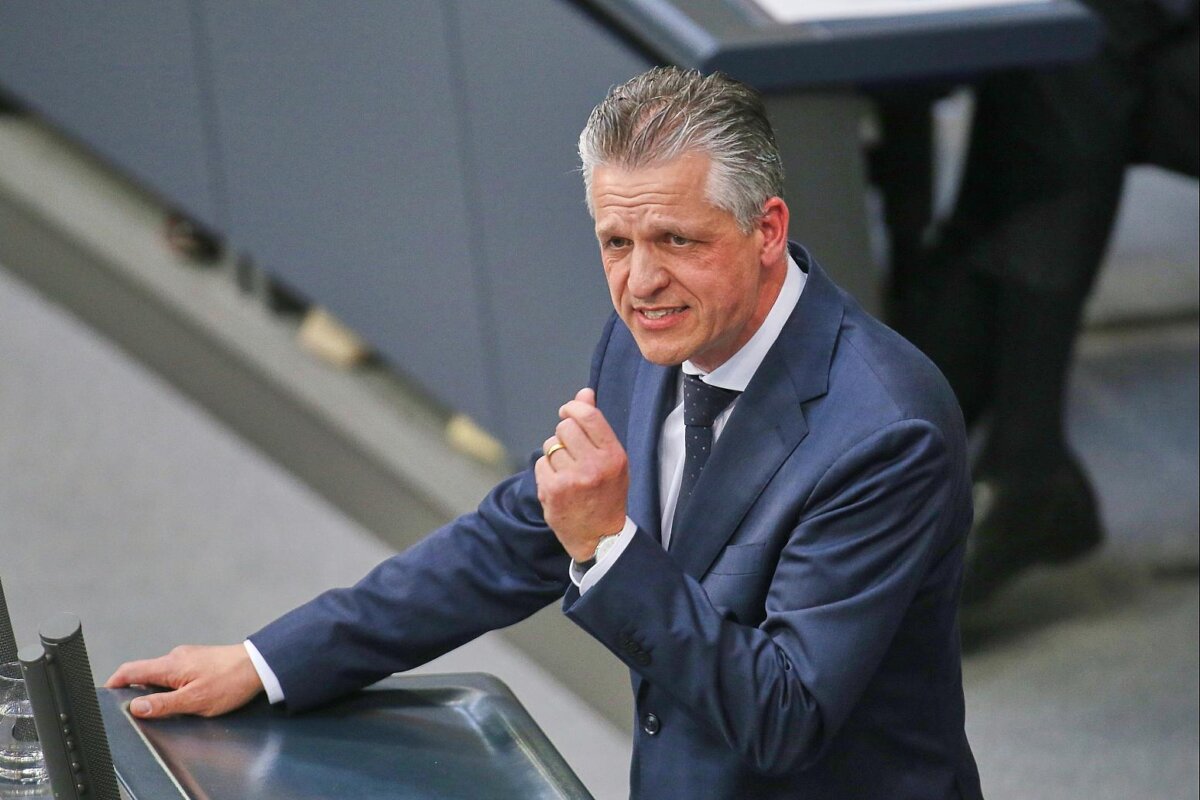 Frei pocht auf Abschaffung des Acht-Stunden-Tages
