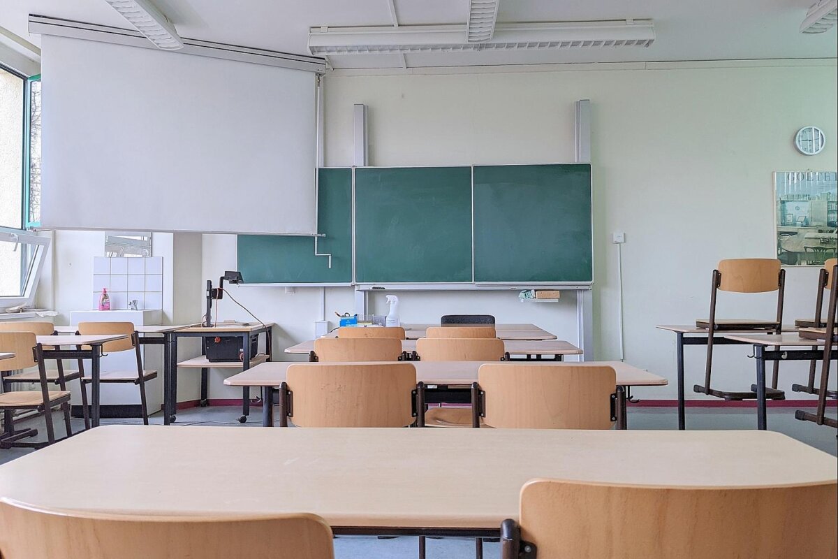 Umfrage: Jede zweite Lehrkraft fühlt sich von KI überfordert