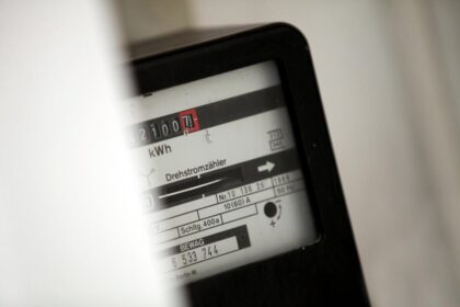 DIHK fordert Stromsteuersenkung für alle Betriebe