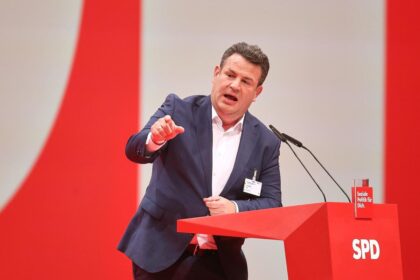 Heil schließt SPD-Vorsitz-Kandidatur nicht aus