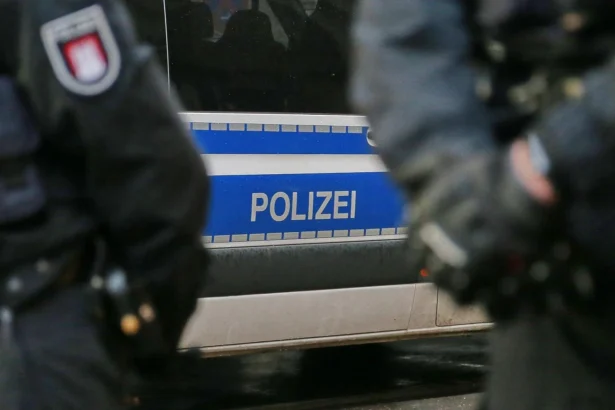 Kostenloses Präventionstheater in Pöttmes warnt vor Betrug