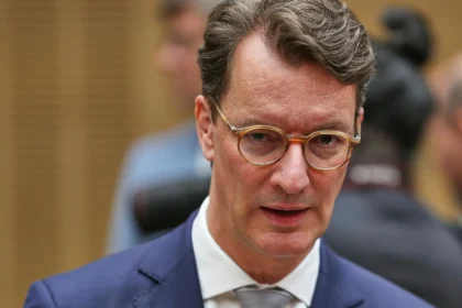 Tankrabatt: Wüst kritisiert Mineralölkonzerne